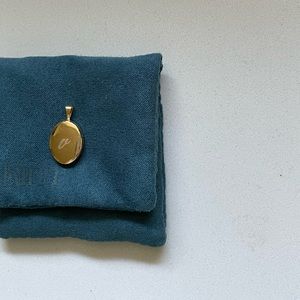 Kinn 14k Oval Locket